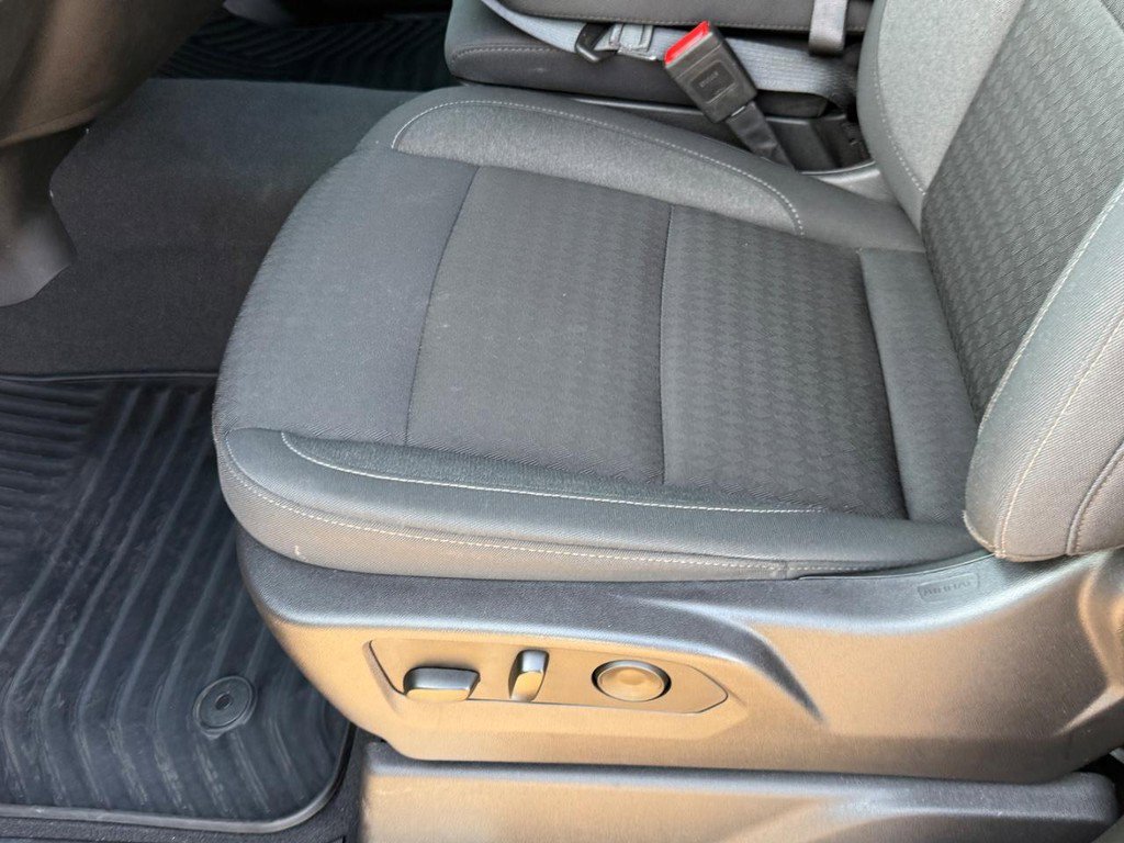 Used 2025 Chevrolet Silverado 1500 LT image 16