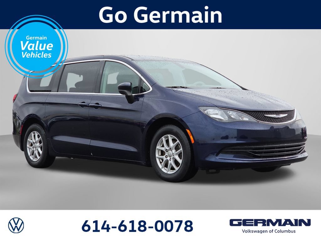Used 2017 Chrysler Pacifica LX FWD image 4
