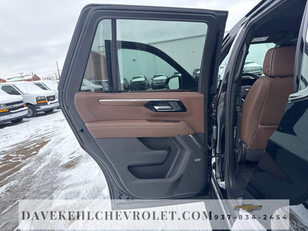 Used 2025 Chevrolet Tahoe High Country image 23