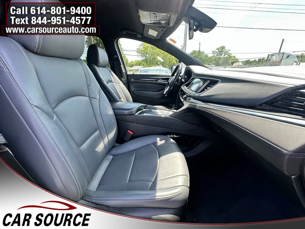 Used 2023 Buick Enclave Essence FWD image 32