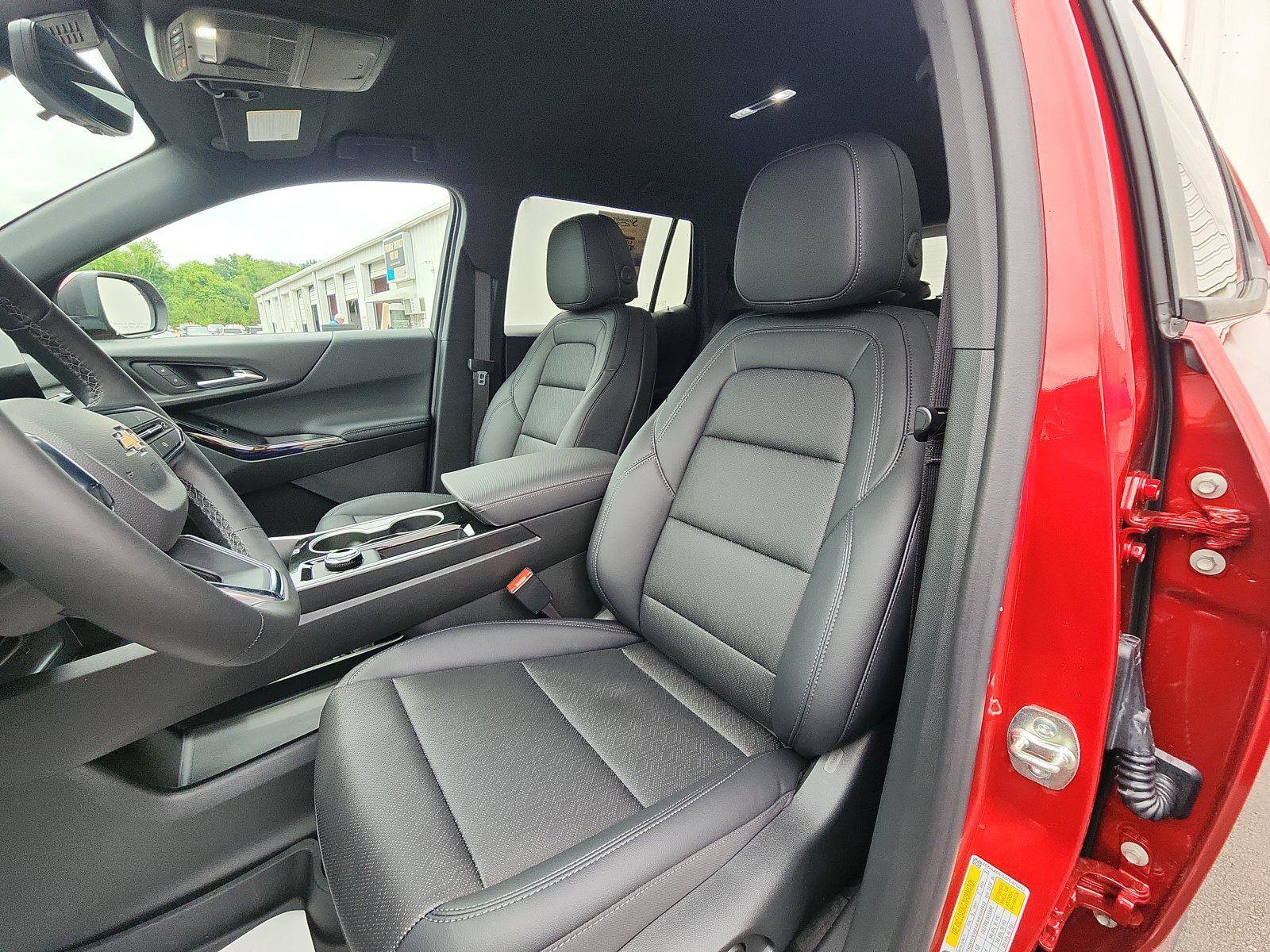 New 2026 Chevrolet Equinox LT AWD/4WD image 21
