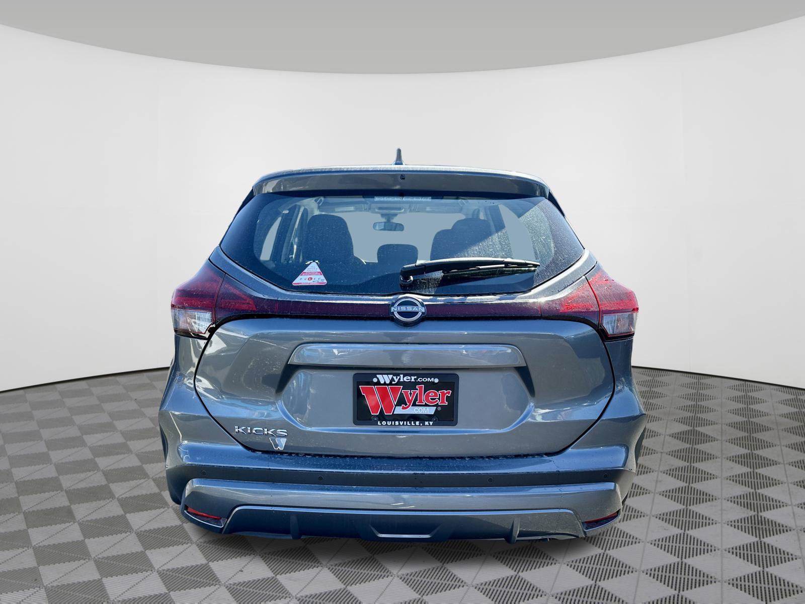 New 2025 Nissan Kicks Play S image 8