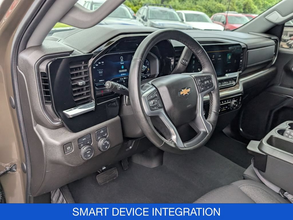 Used 2023 Chevrolet Silverado 1500 LT AWD/4WD image 13