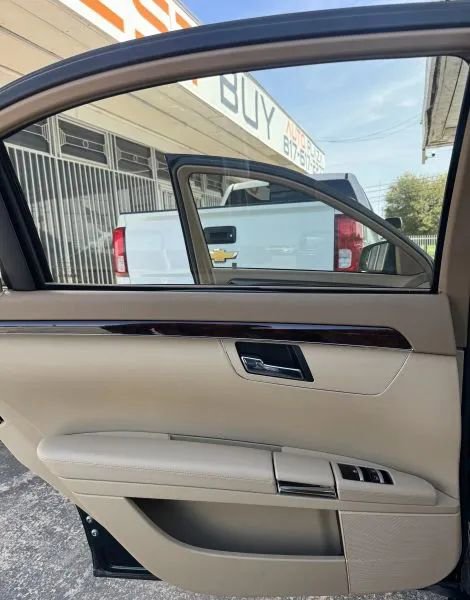 Used 2013 Mercedes-Benz S 550 image 20