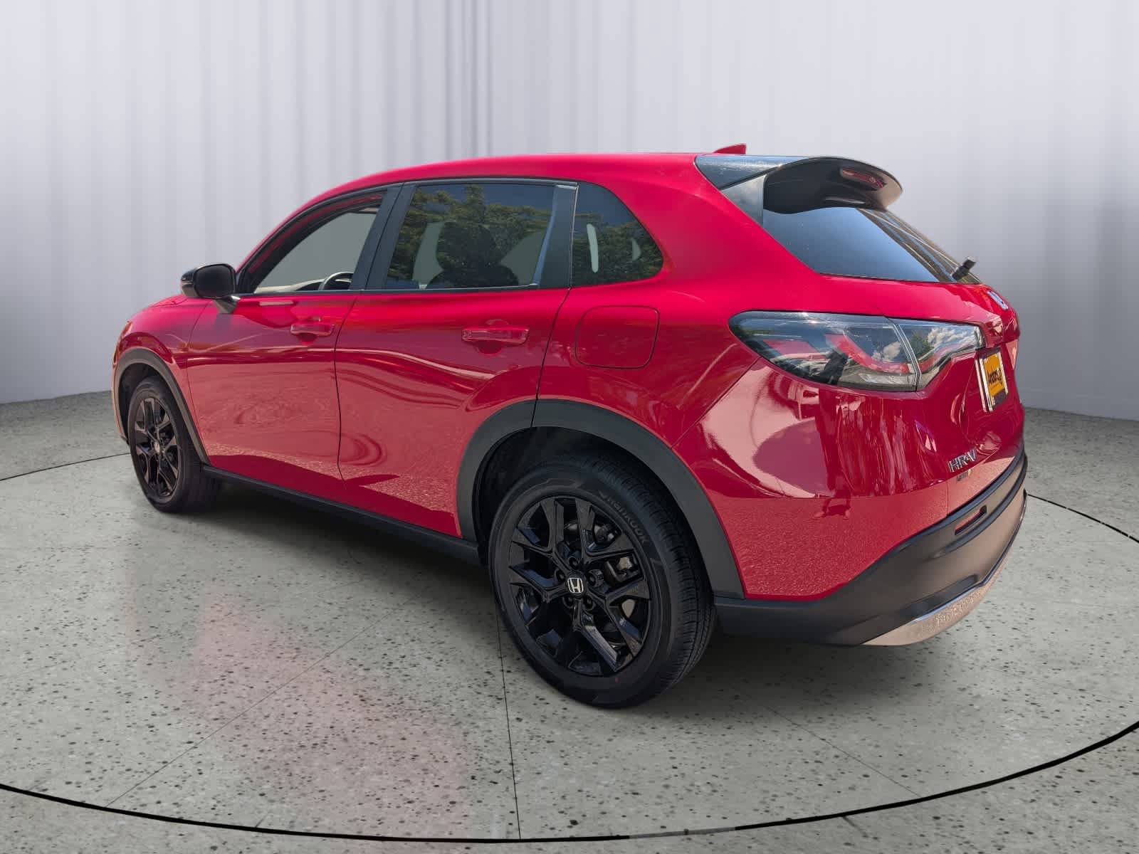 Used 2024 Honda HR-V Sport image 4