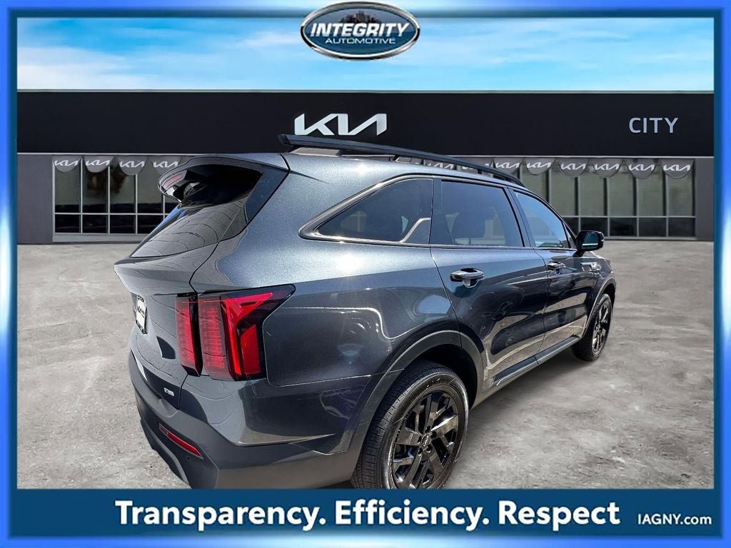 Certified 2023 Kia Sorento S image 2