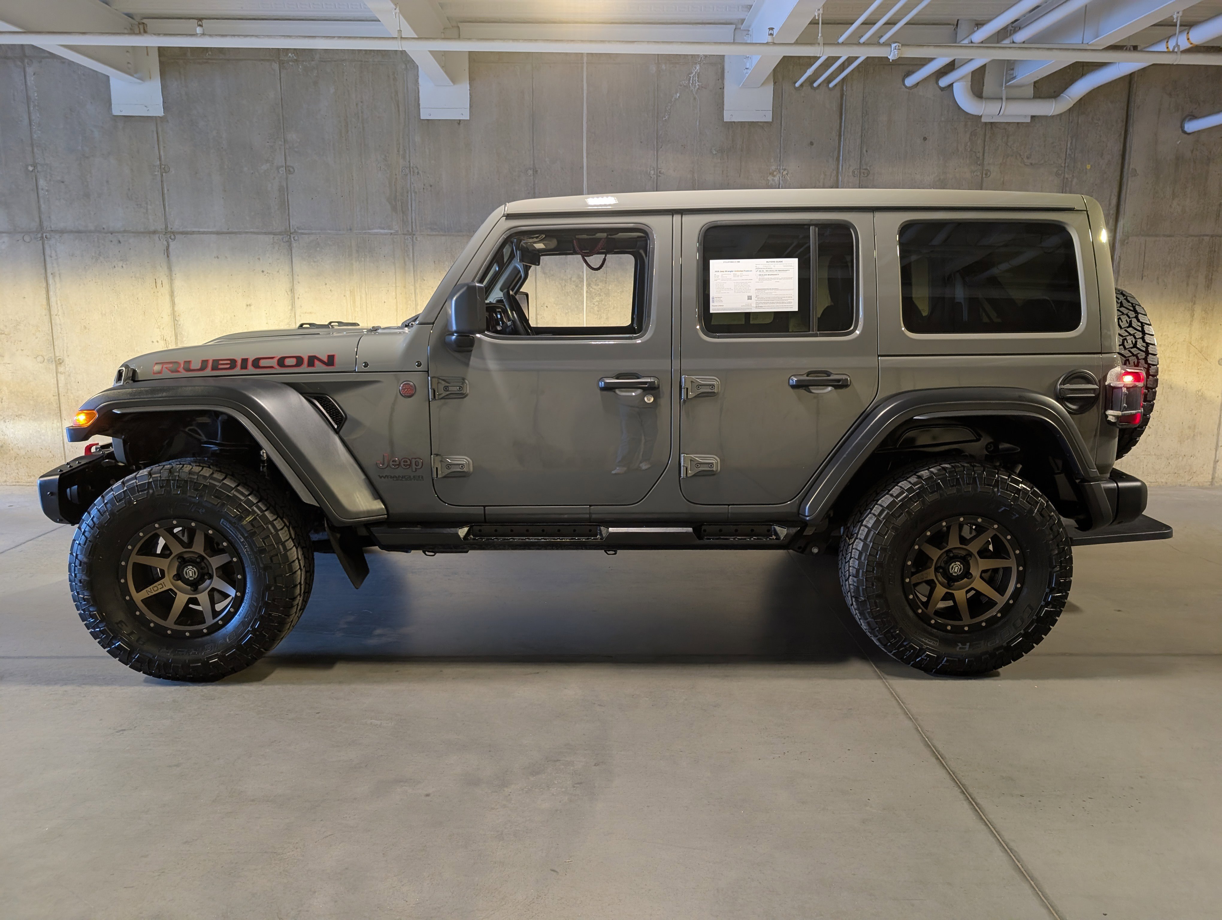 Used 2020 Jeep Wrangler Unlimited Rubicon image 2