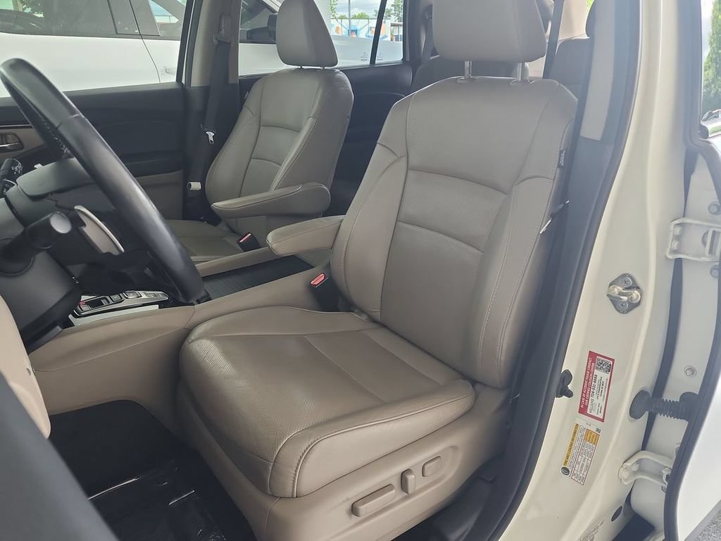 Used 2018 Honda Pilot Elite image 20
