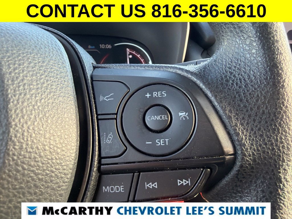 Used 2025 Toyota RAV4 LE FWD image 20