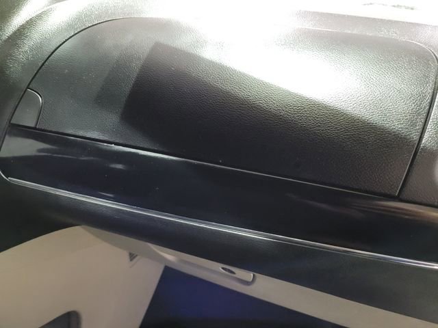 Used 2019 Dodge Grand Caravan SXT w/ Rear Park Assist Package image 49