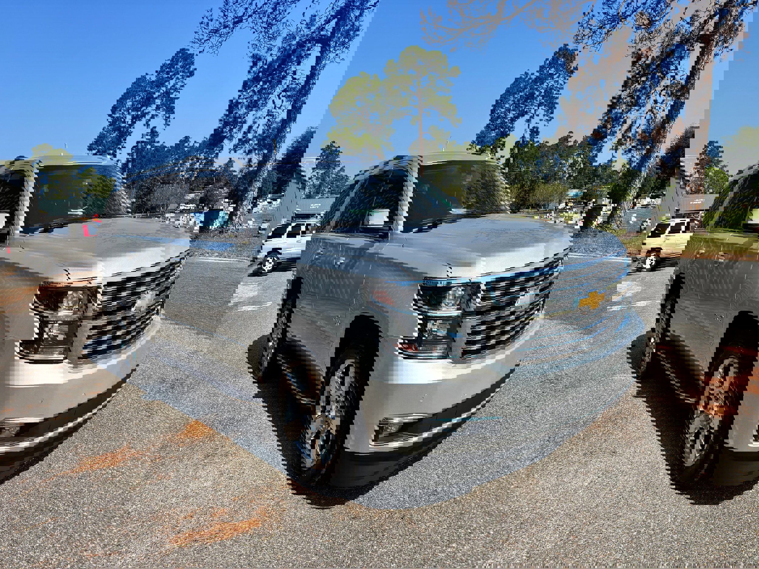 Used 2019 Chevrolet Tahoe Premier image 3