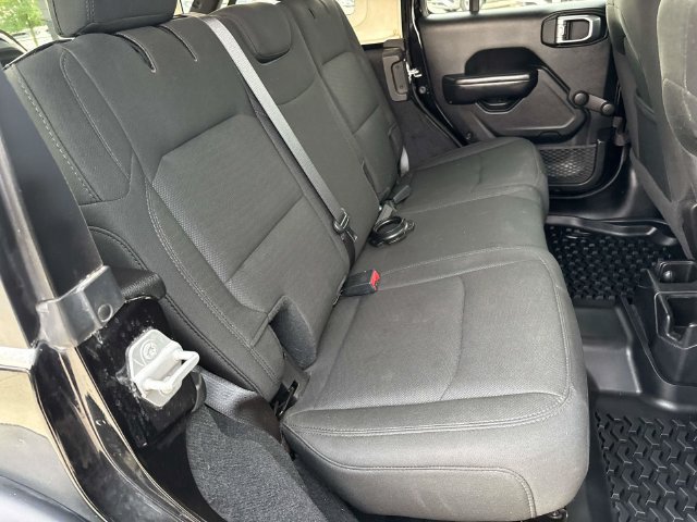 Used 2019 Jeep Wrangler Unlimited Sport AWD/4WD image 9