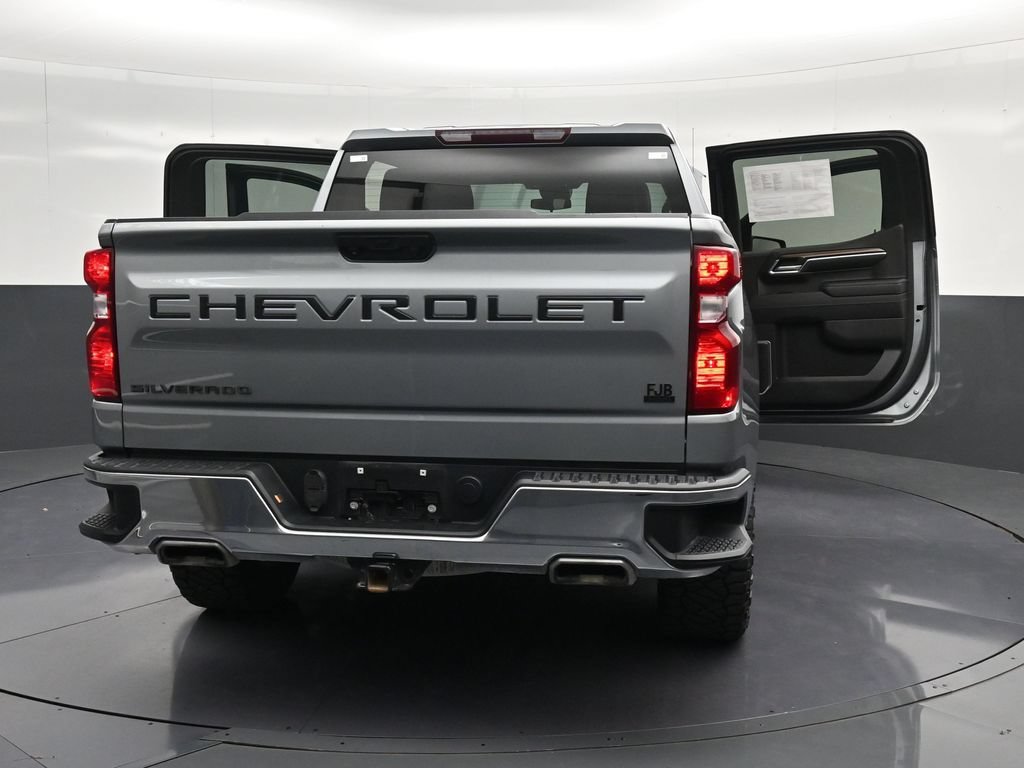 Used 2023 Chevrolet Silverado 1500 LT w/ Z71 Off-Road Package AWD/4WD image 19