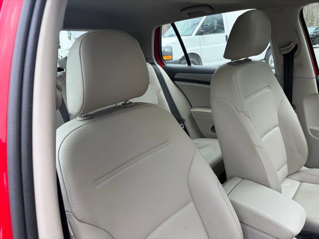 Used 2017 Volkswagen Golf Wolfsburg Edition image 25