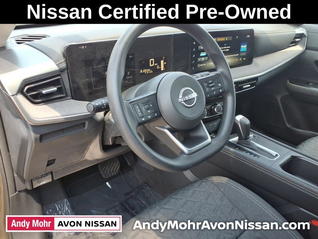 Certified 2025 Nissan Kicks SV AWD/4WD image 18