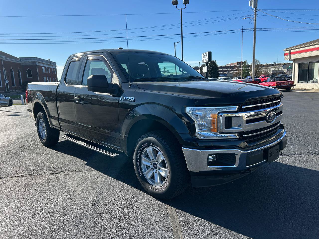 Used 2018 Ford F150 XLT AWD/4WD image 3