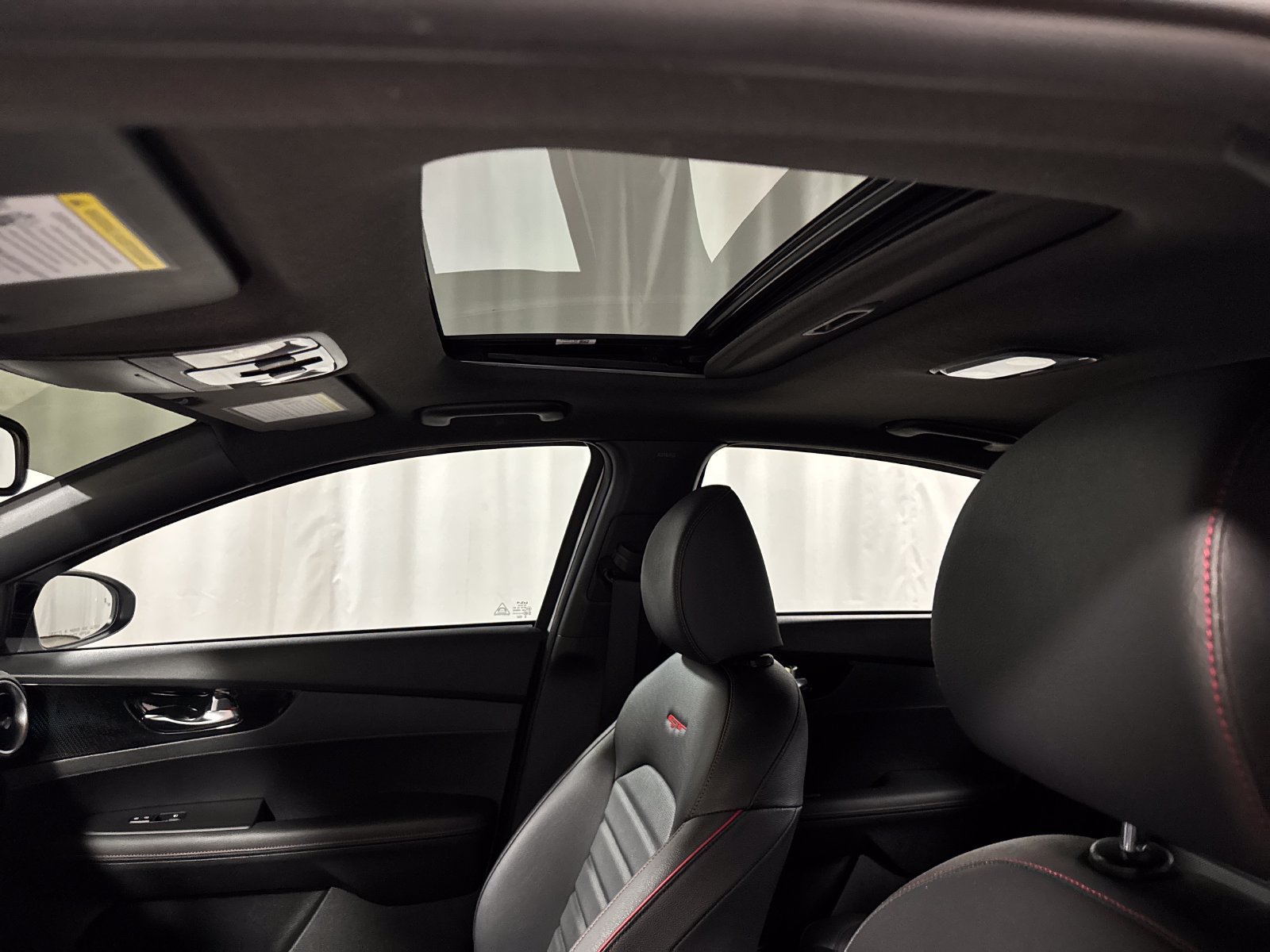 Used 2023 Kia Forte GT w/ GT2 Package FWD image 22