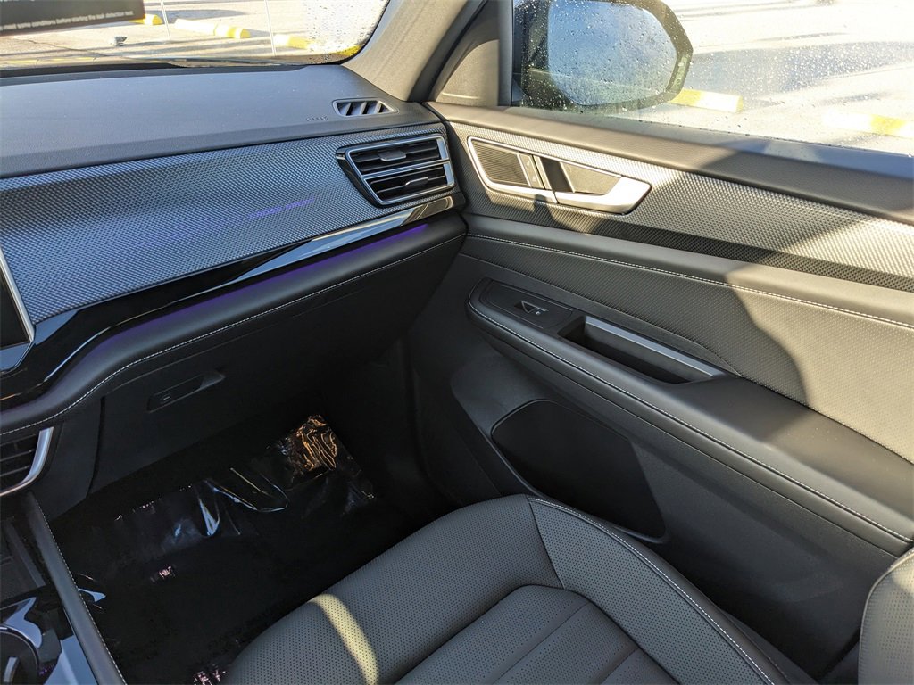 New 2026 Volkswagen Atlas Cross Sport SEL R-Line image 15