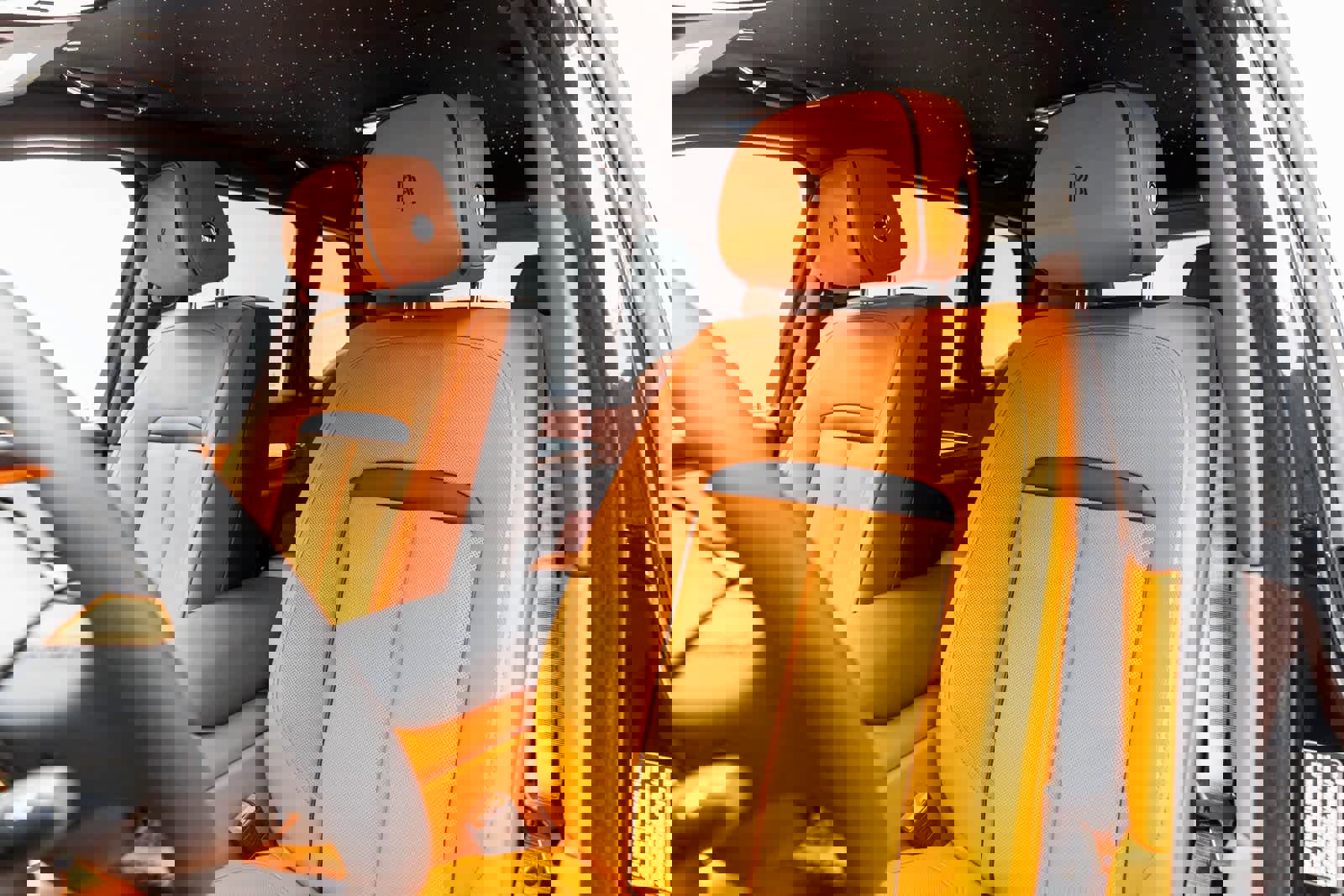 New 2026 Rolls-Royce Cullinan Black Badge image 60