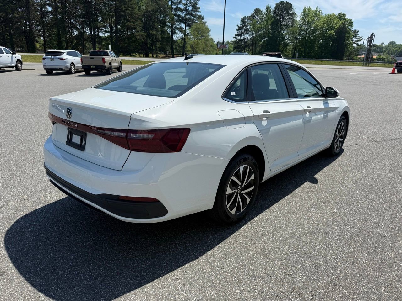 Used 2025 Volkswagen Jetta S FWD image 8