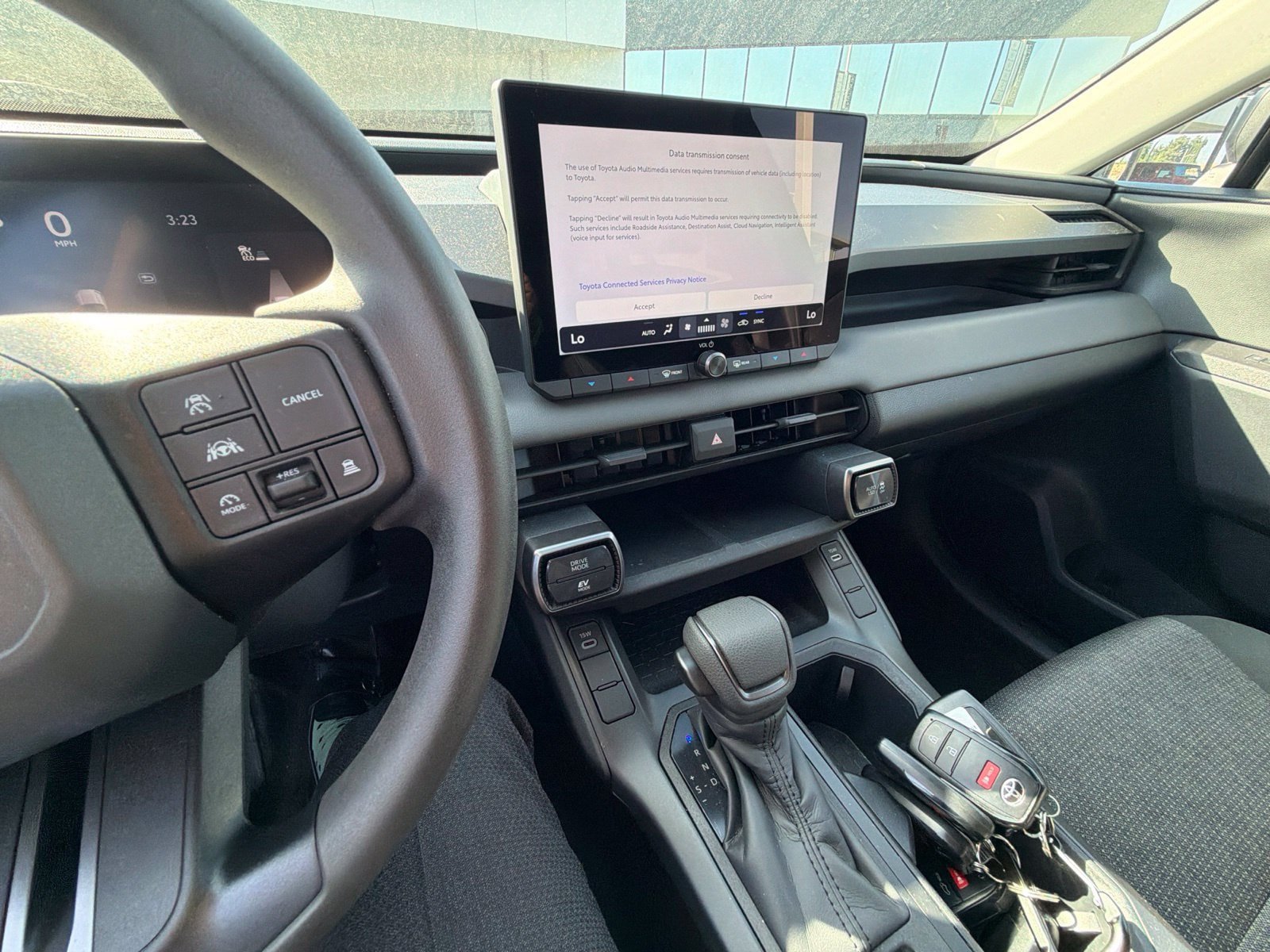 Used 2026 Toyota RAV4 LE FWD image 5