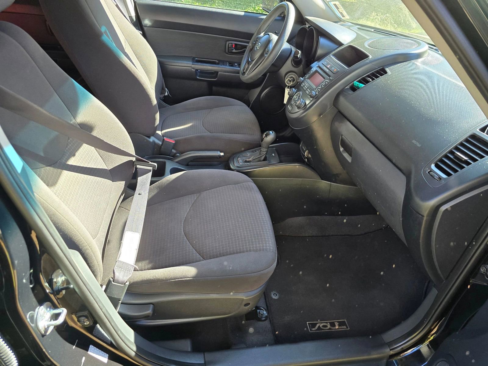 Used 2012 Kia Soul FWD image 12