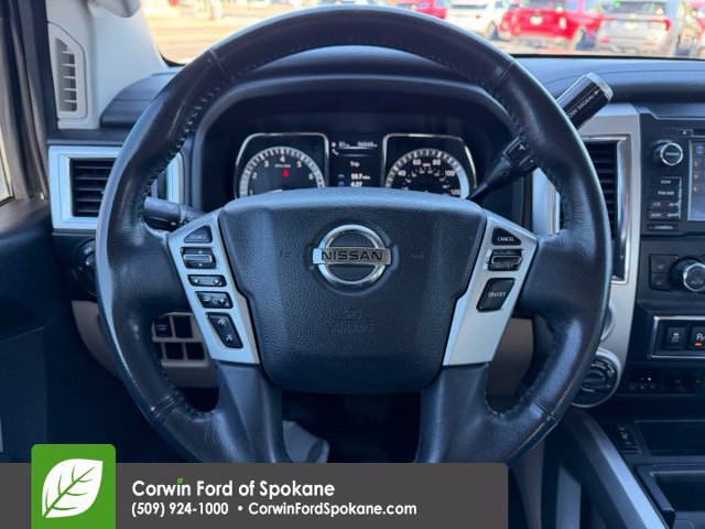 Used 2017 Nissan Titan SV AWD/4WD image 20