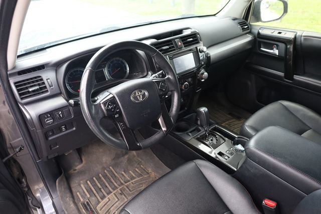 Used 2015 Toyota 4Runner Trail Premium AWD/4WD image 10