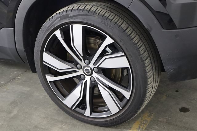 Used 2022 Volvo XC40 P8 Recharge Ultimate AWD/4WD image 33