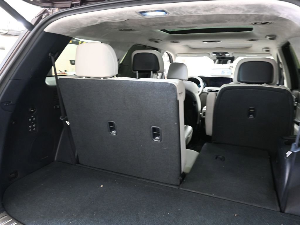 Used 2024 Hyundai Palisade Calligraphy image 78