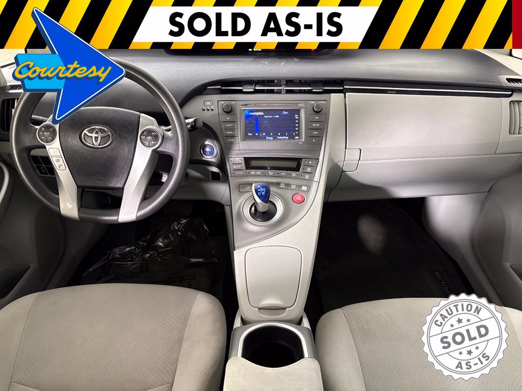 Used 2014 Toyota Prius Two w/ Preferred Accessory Package FWD image 28