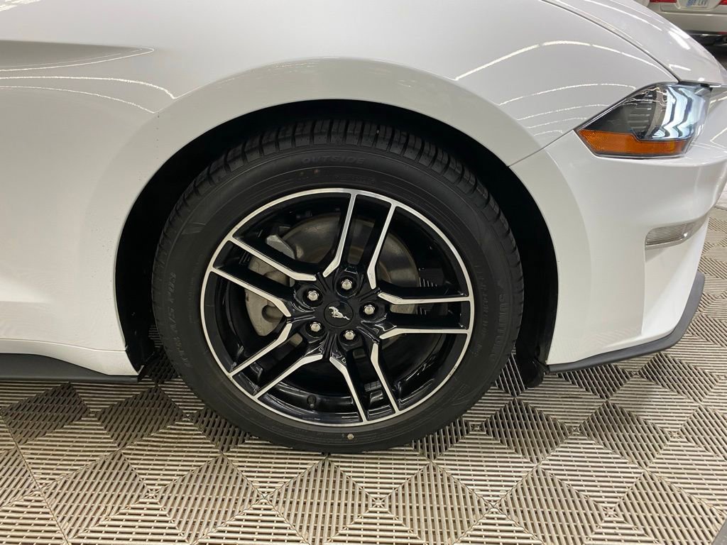 Used 2022 Ford Mustang Premium image 12