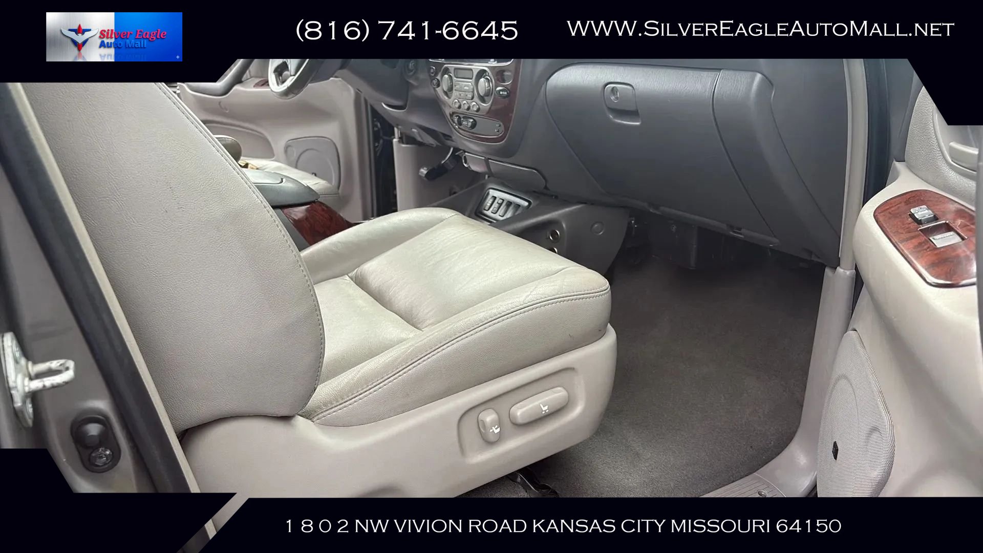 Used 2007 Toyota Sequoia Limited w/ Luxury Pkg AWD/4WD image 13