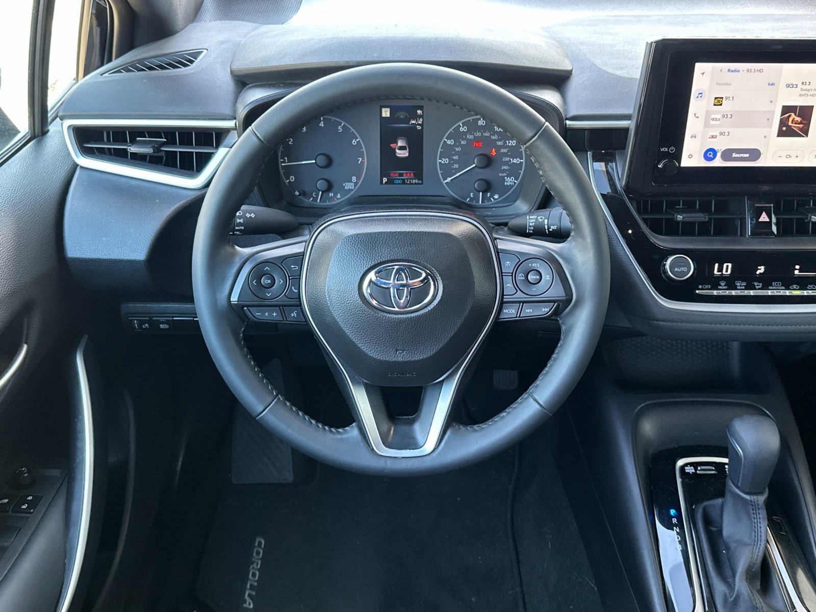 Used 2025 Toyota Corolla SE image 13