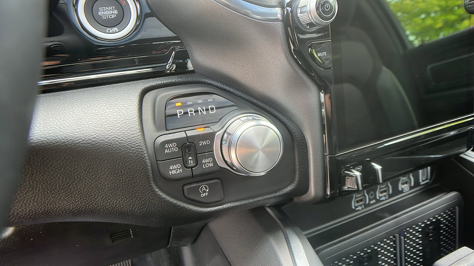 New 2026 RAM 1500 Laramie image 30