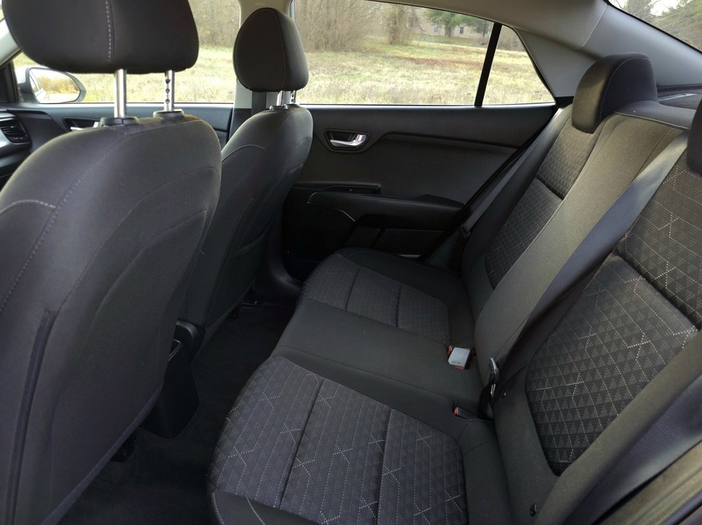 Used 2020 Kia Rio LX image 22