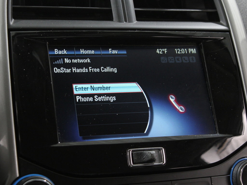 Used 2015 Chevrolet Malibu LT image 11