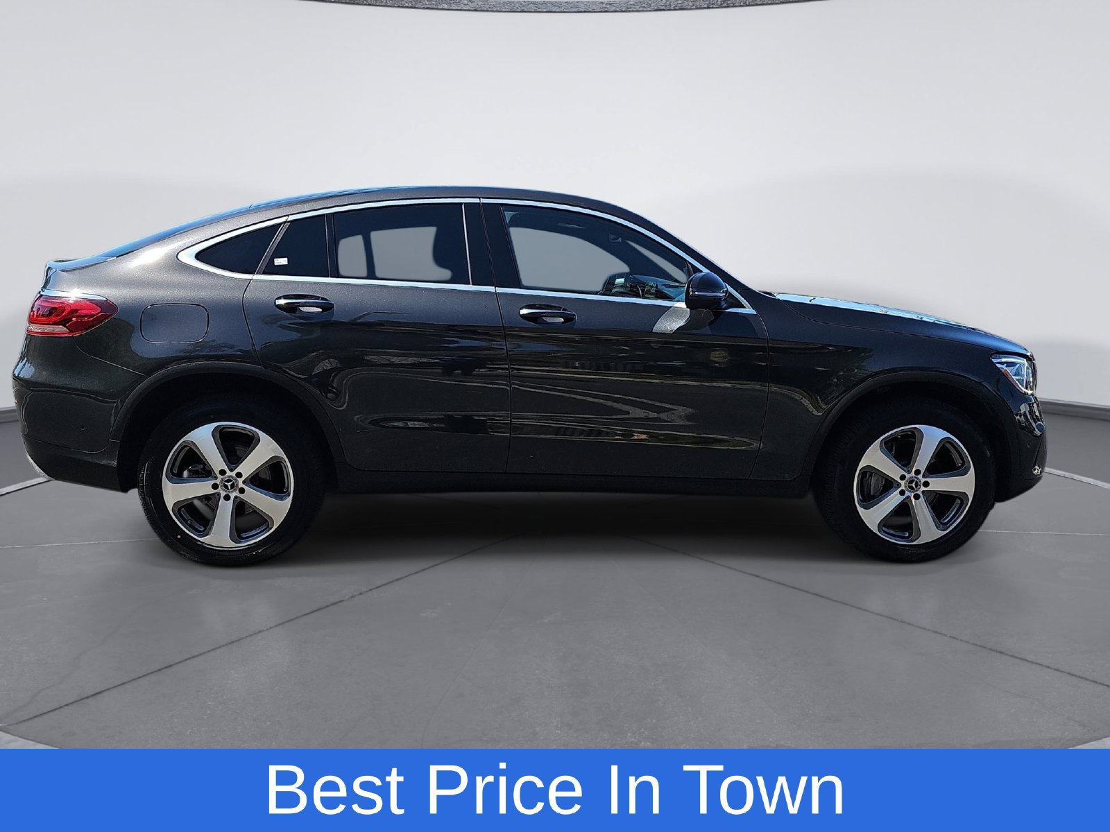 Used 2020 Mercedes-Benz GLC 300 4MATIC Coupe w/ Parking Assistance Package image 2