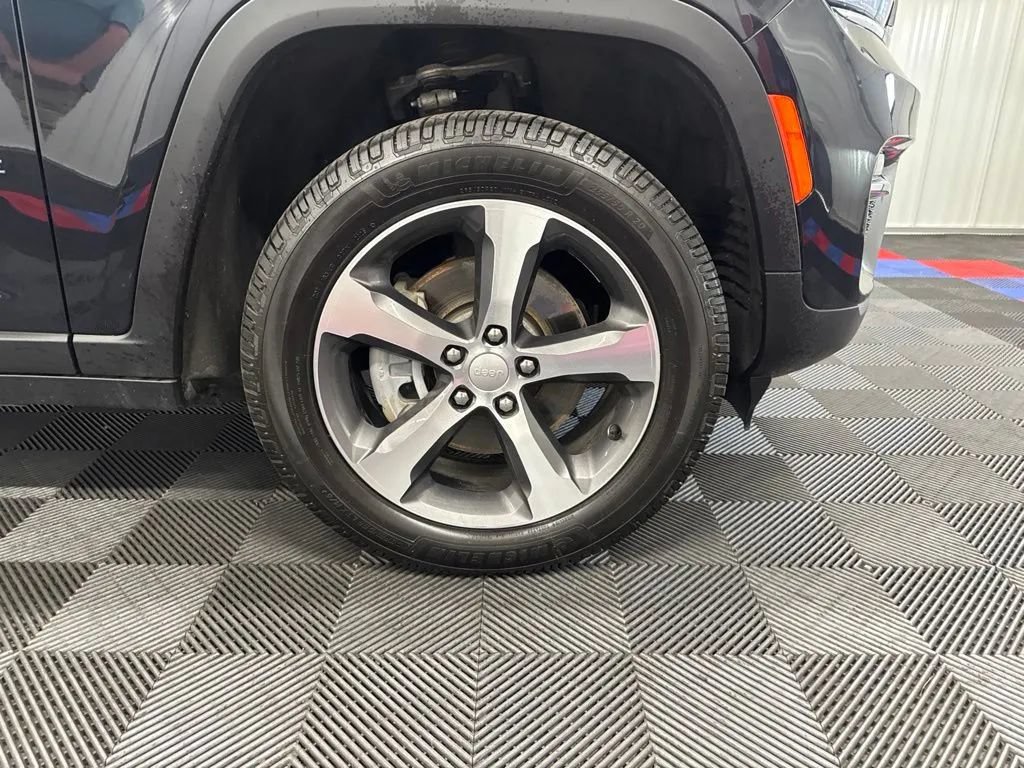 Used 2022 Jeep Grand Cherokee Limited 4xe AWD/4WD image 22