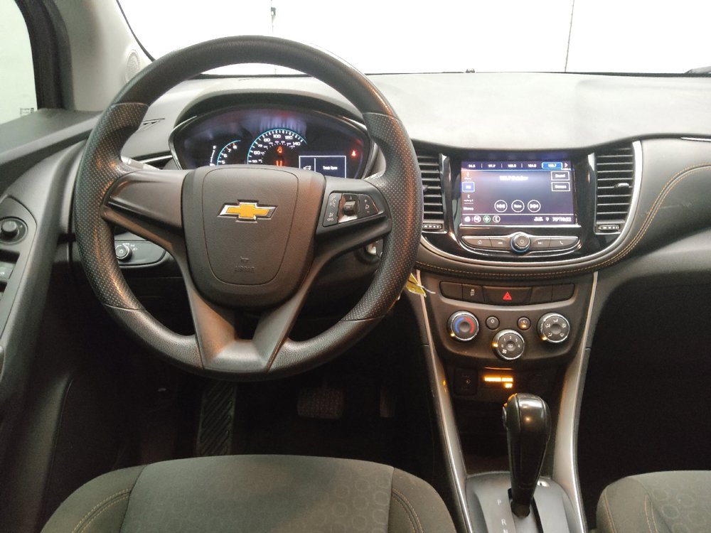 Used 2020 Chevrolet Trax LS image 22