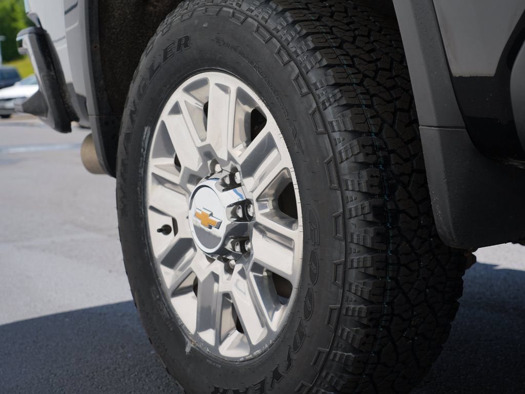 Certified 2025 Chevrolet Silverado 3500 High Country w/ High Country Premium Package AWD/4WD image 31