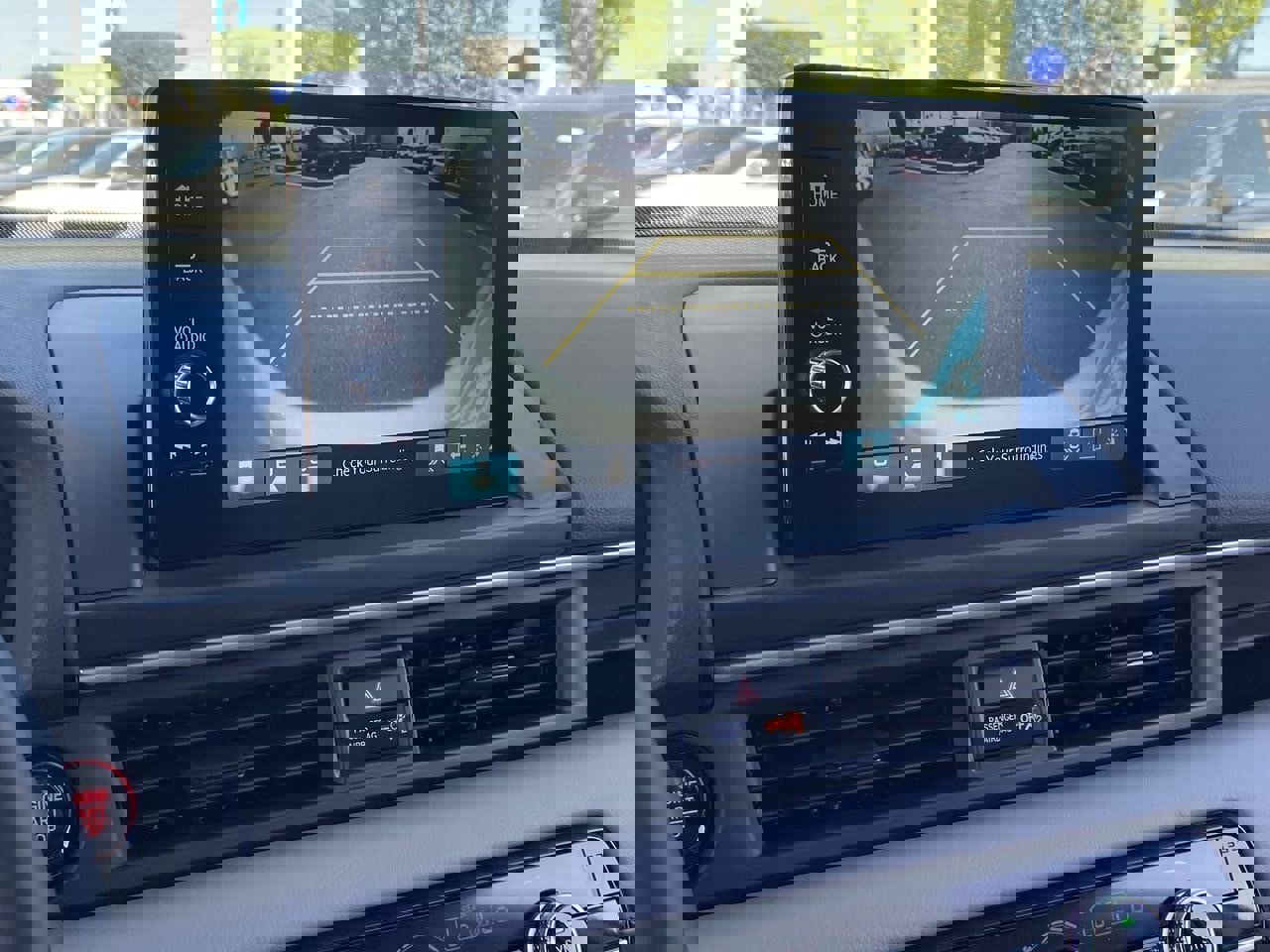 New 2025 Honda Pilot Touring image 21