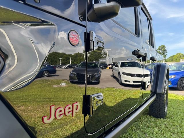 Used 2024 Jeep Gladiator Rubicon w/ Steel Bumper Group image 24