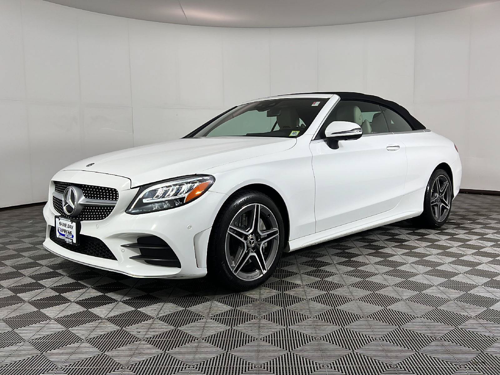 Used 2020 Mercedes-Benz C 300 4MATIC Cabriolet image 12