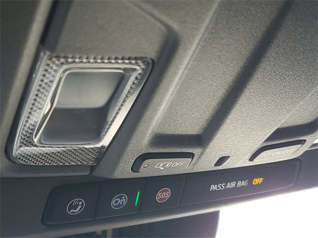 Used 2024 Chevrolet Silverado 2500 Custom w/ Custom Value Package image 30