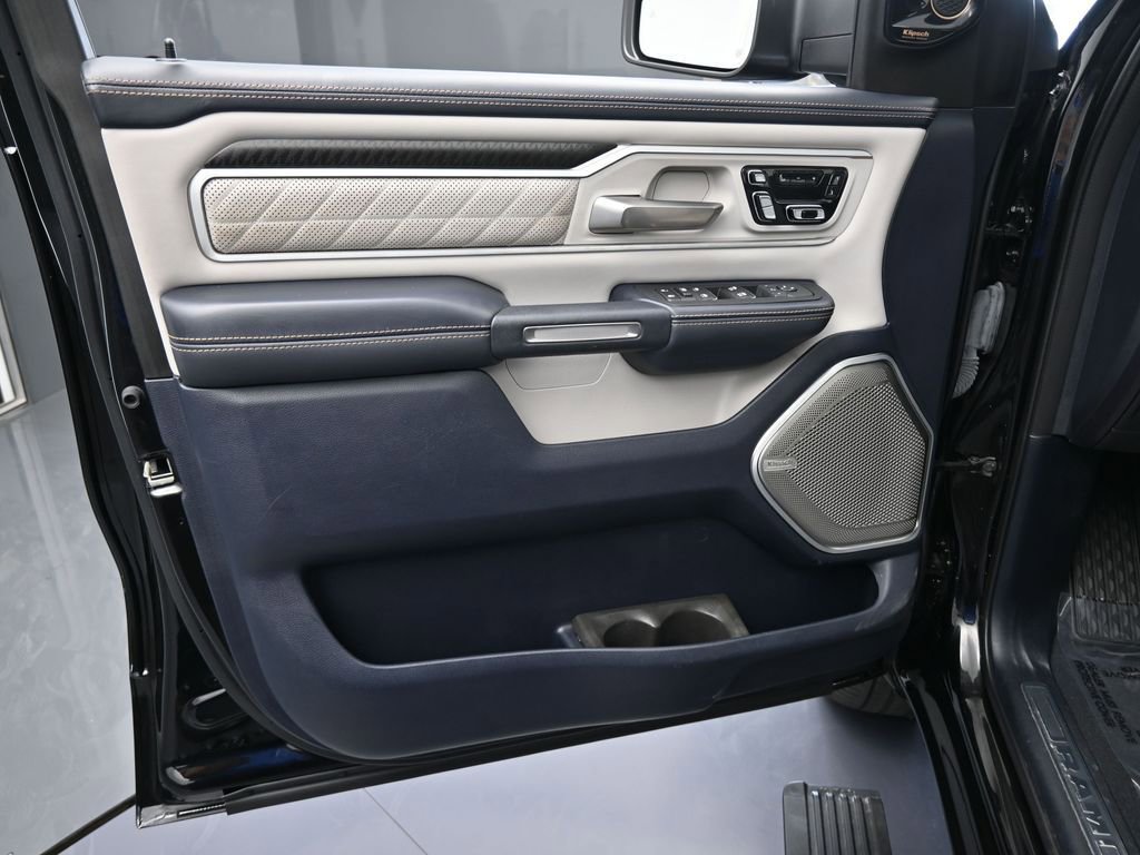 Used 2025 RAM 1500 Tungsten image 13