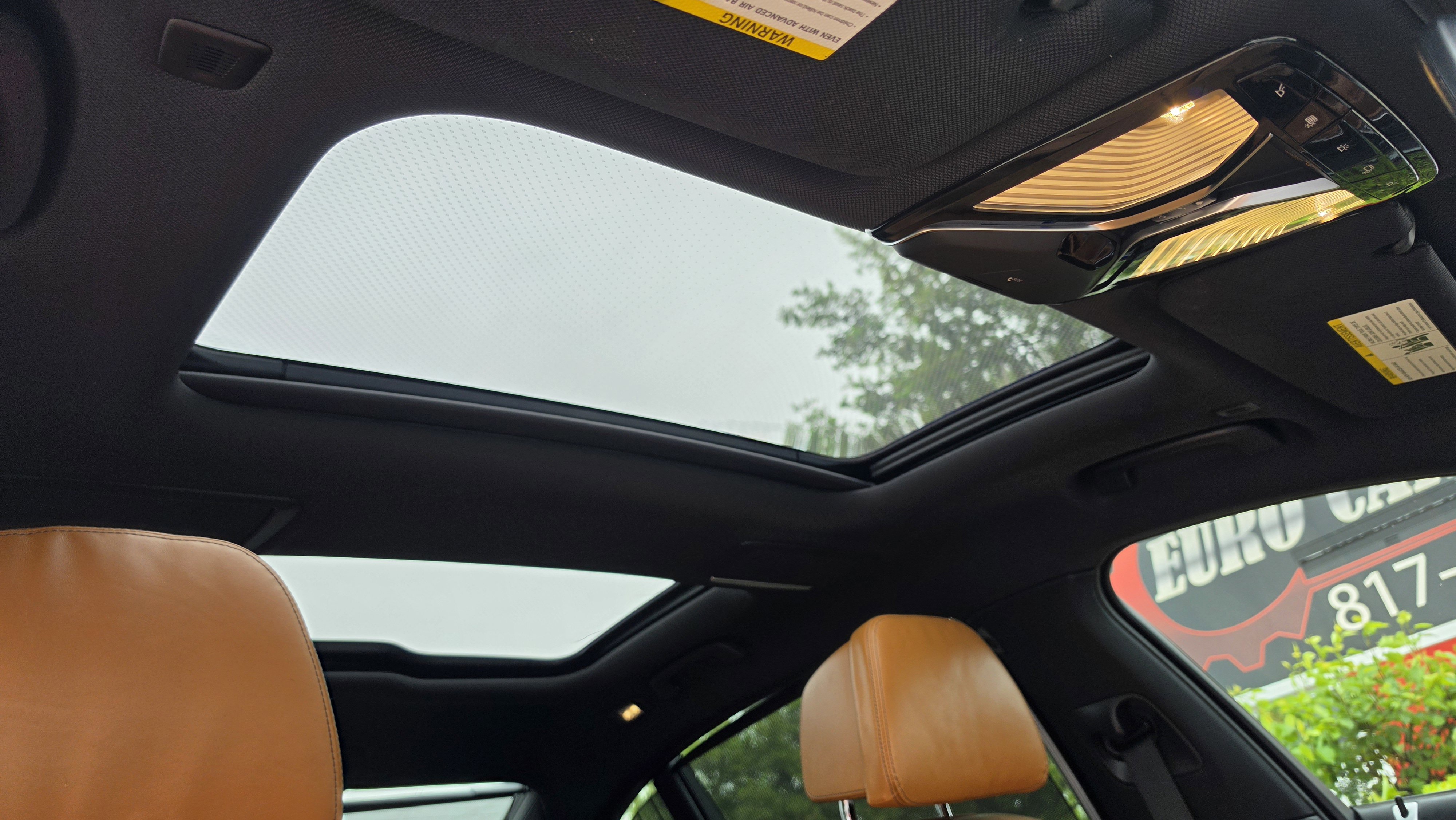 Used 2021 BMW 740i w/ M Sport Package image 34