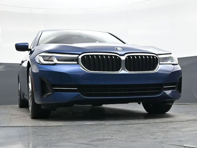 Used 2023 BMW 530i w/ Premium Package image 41