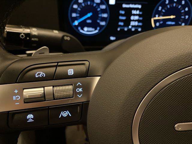 New 2024 Hyundai Kona SEL w/ Convenience Package image 13