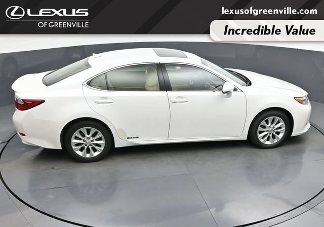 Used 2014 Lexus ES 300h w/ Luxury Package w/Bamboo Trim FWD image 45